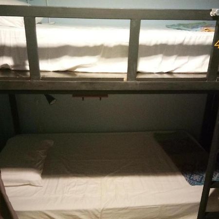 The 25 Hostel Хат Яй Екстериор снимка
